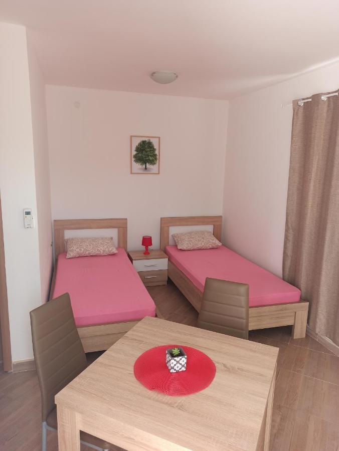 Lastva Holliday Rooms ブドヴァ エクステリア 写真