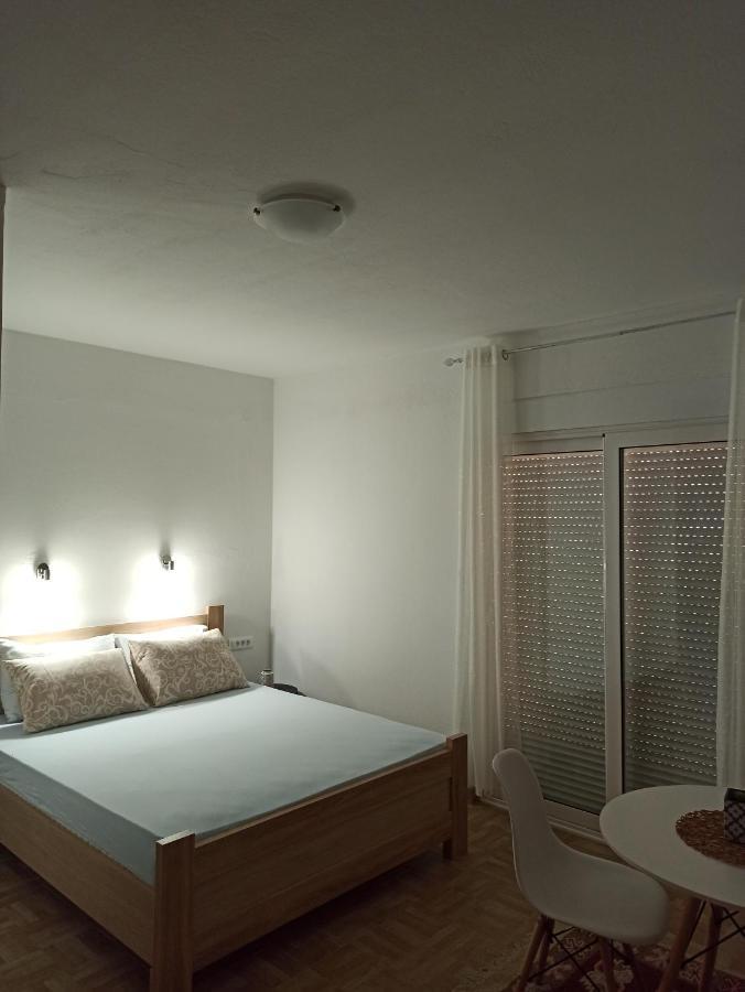 Lastva Holliday Rooms ブドヴァ エクステリア 写真